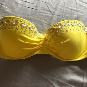 Victoria’s Secret Bikini Top